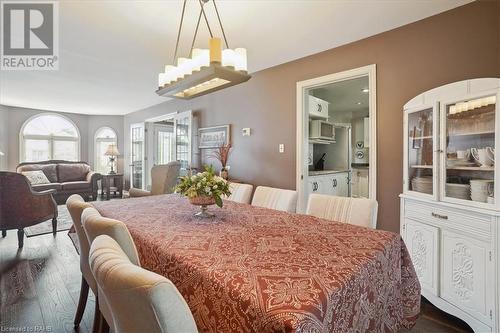 126 Gurnett Drive, Hamilton, ON - Indoor Photo Showing Bedroom