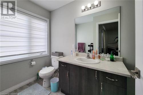 520 Grey Street Unit# 52, Brantford, ON - Indoor Photo Showing Bathroom