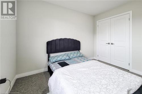 520 Grey Street Unit# 52, Brantford, ON - Indoor Photo Showing Bedroom