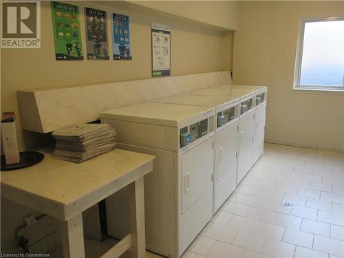 485 Thorold Road Unit# 321, Welland, ON - Indoor Photo Showing Laundry Room