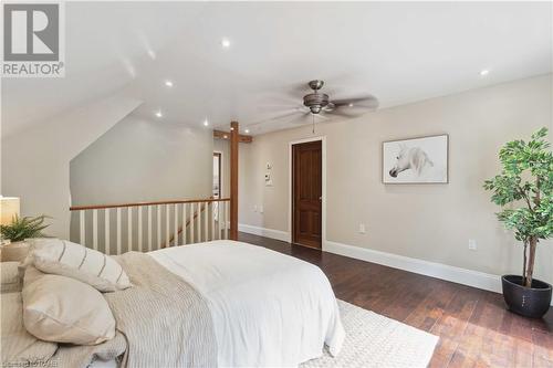 Loft - 229 Main Street W, Grimsby, ON - Indoor Photo Showing Bedroom