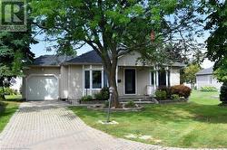 353 SILVERBIRCH Boulevard  Mount Hope, ON L0R 1W0