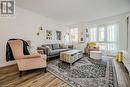 895 Maple Avenue Unit# 416, Burlington, ON  - Indoor Photo Showing Living Room 