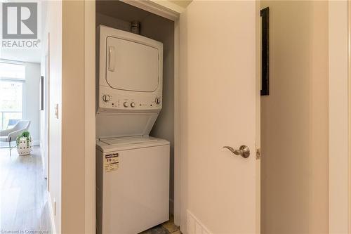 551 Maple Avenue Unit# 315, Burlington, ON - Indoor Photo Showing Laundry Room