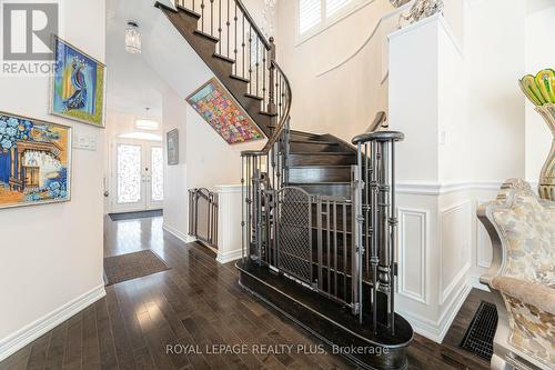 29 Township Avenue, Richmond Hill, ON - Indoor Photo Showing Other Room