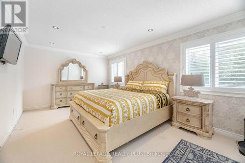 29 Township Avenue, Richmond Hill, ON - Indoor Photo Showing Bedroom