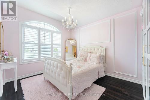 29 Township Avenue, Richmond Hill (Jefferson), ON - Indoor Photo Showing Bedroom