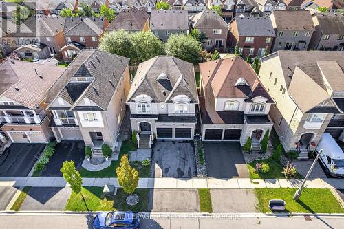 29 Township Avenue, Richmond Hill (Jefferson), ON -  With Facade