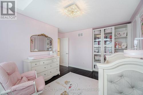 29 Township Avenue, Richmond Hill, ON - Indoor Photo Showing Bedroom