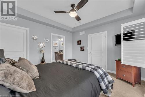 285 South Pelham Road, Welland, ON - Indoor Photo Showing Bedroom