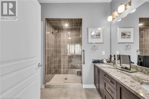 285 South Pelham Road, Welland, ON - Indoor Photo Showing Bathroom