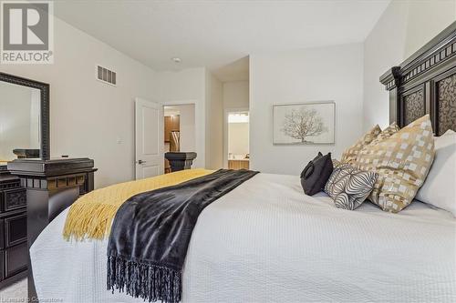 18 South Coast Circle, Crystal Beach, ON - Indoor Photo Showing Bedroom