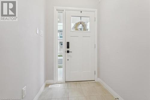 18 South Coast Circle, Crystal Beach, ON - Indoor Photo Showing Other Room