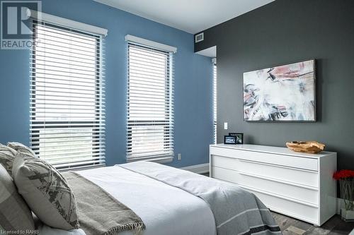 181 James Street N Unit# Ph6, Hamilton, ON - Indoor Photo Showing Bedroom