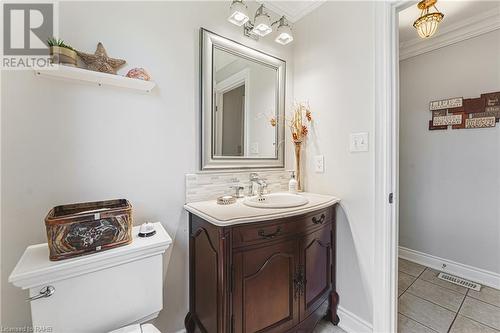 3361 Palmer Drive, Burlington, ON - Indoor Photo Showing Bathroom