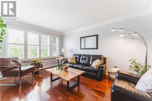 3361 Palmer Drive, Burlington, ON - Indoor Photo Showing Living Room