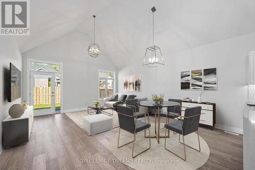 13 - 63 Compass Trail, Central Elgin (Port Stanley), ON - Indoor Photo Showing Living Room