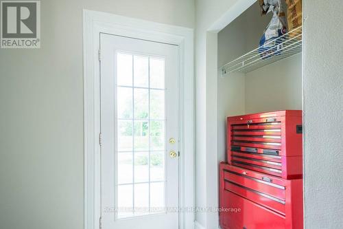 137 Foster Avenue, Belleville, ON - Indoor Photo Showing Other Room