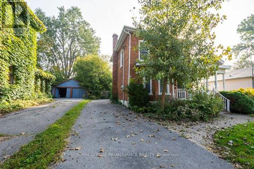 137 Foster Avenue, Belleville, ON - Outdoor