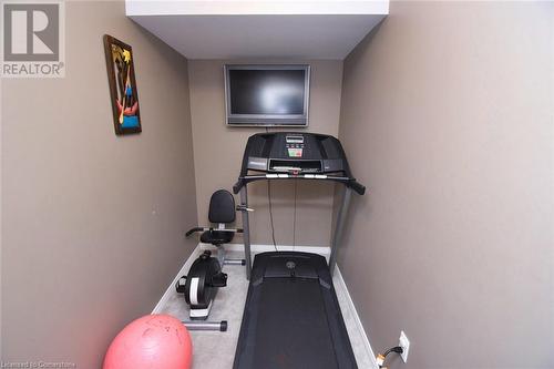 15 Clement Drive, Stoney Creek, ON - Indoor Photo Showing Gym Room