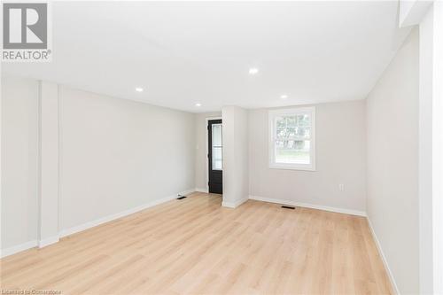 583 John Street N, Hamilton, ON - Indoor Photo Showing Other Room