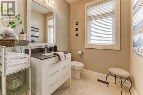 14 Harper Boulevard, Brantford, ON - Indoor Photo Showing Bathroom