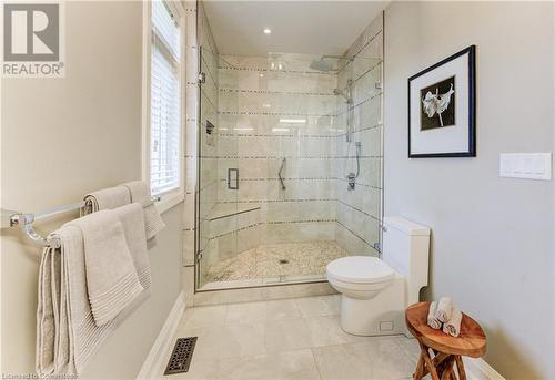 14 Harper Boulevard, Brantford, ON - Indoor Photo Showing Bathroom