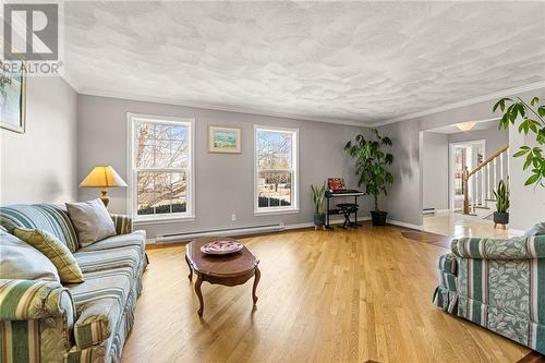 2 Braden Street, Riverview, NB - Indoor Photo Showing Living Room