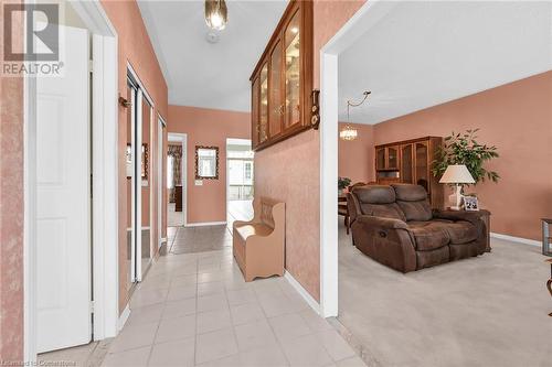 foyer - 244 Silverbirch Boulevard, Mount Hope, ON - Indoor Photo Showing Other Room