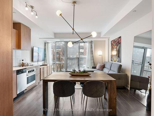 204-508 Wellington St W, Toronto, ON - Indoor Photo Showing Dining Room