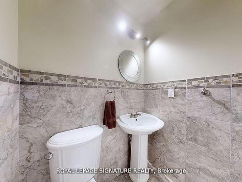 3103 Keynes Cres, Mississauga, ON - Indoor Photo Showing Bathroom