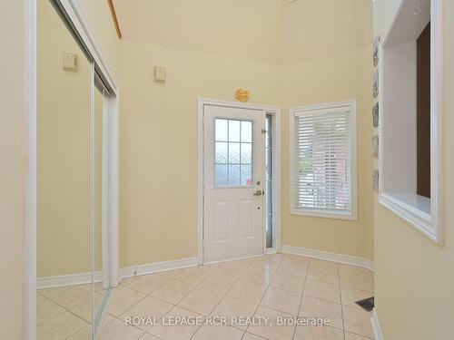 344 Landsbridge St, Caledon, ON - Indoor Photo Showing Other Room