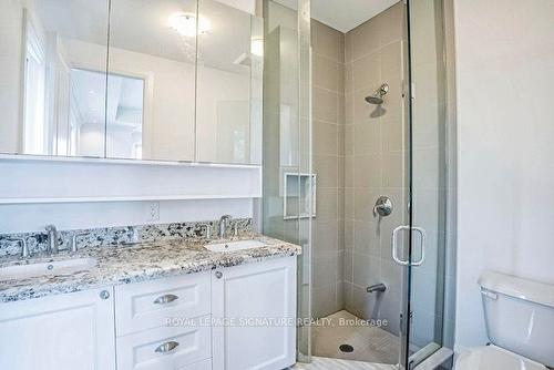 28 Elder Ave, Toronto, ON - Indoor Photo Showing Bathroom