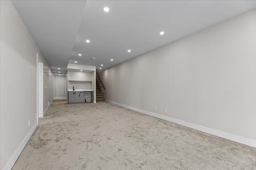 1682 Harbour View Crescent, West Kelowna, BC - Indoor Photo Showing Other Room