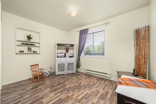 206-1047 Middleton Way, Vernon, BC - Indoor