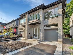 174 CARLETON Avenue  Ottawa, ON K1Y 0J3