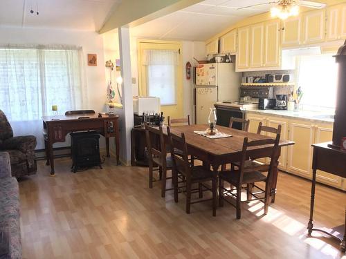 Overall view - 3021 Ch. Royal, Saint-François-De-L'Île-D'Orléans, QC - Indoor Photo Showing Dining Room