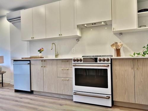 Kitchen - 107-2000 Rue Benoit, Saint-Bruno-De-Montarville, QC - Indoor Photo Showing Kitchen