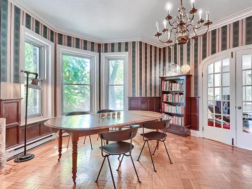 Dining room - 1061 Boul. Mont-Royal, Montréal (Outremont), QC - Indoor Photo Showing Dining Room