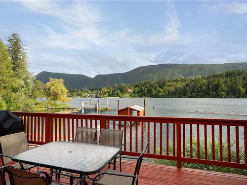 8604 North Shore Rd, Lake Cowichan, BC 