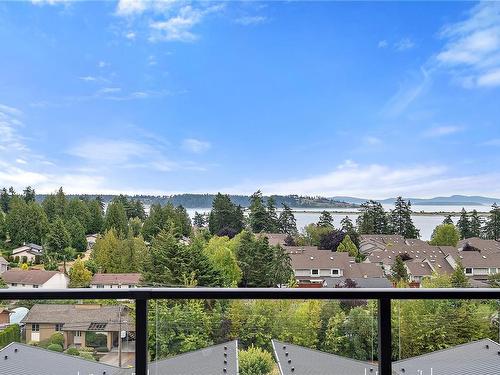 508-2520 Hackett Cres, Central Saanich, BC - Outdoor With View