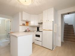 Kitchenette - 