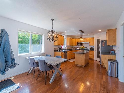 360 Cougar Road, Kamloops, BC - Indoor