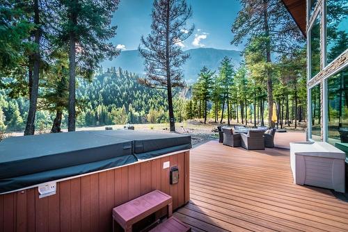 5353 Highway 12, Lillooet, BC - Outdoor With Deck Patio Veranda