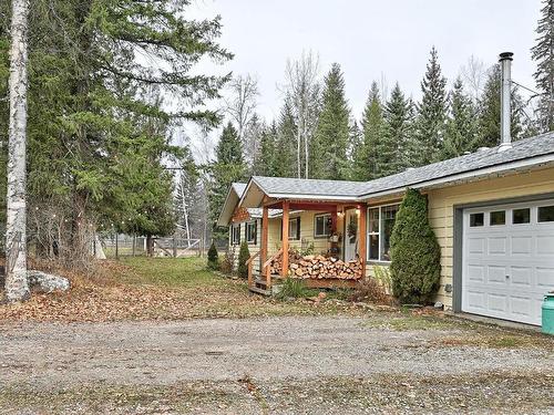 1120 Mountainview Road, Clearwater, BC - Outdoor With Deck Patio Veranda