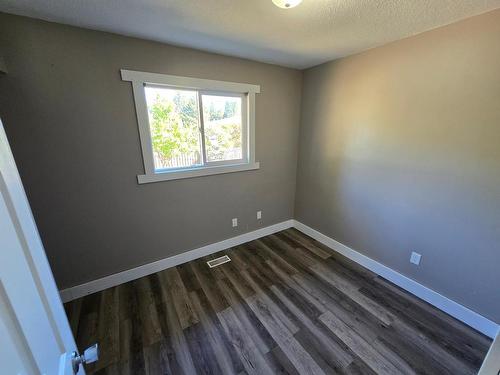 357 Helmcken Street, Clearwater, BC - Indoor Photo Showing Other Room