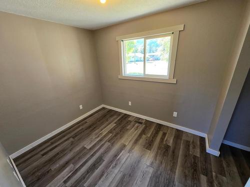 357 Helmcken Street, Clearwater, BC - Indoor Photo Showing Other Room