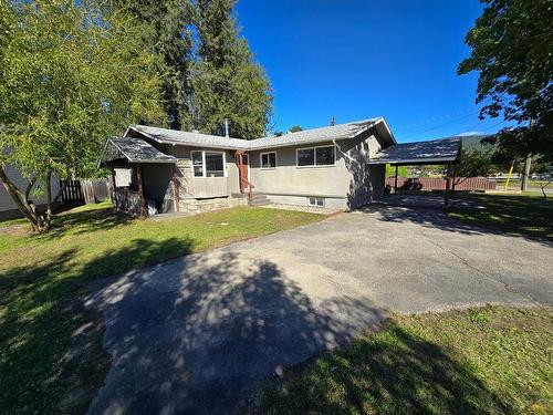 357 Helmcken Street, Clearwater, BC - Outdoor