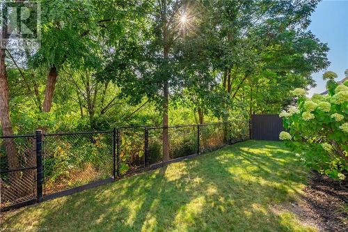 3246 Sharp Road, Burlington, ON - Outdoor