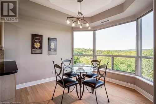 1770 Main Street W Unit# 704, Hamilton, ON - Indoor Photo Showing Dining Room